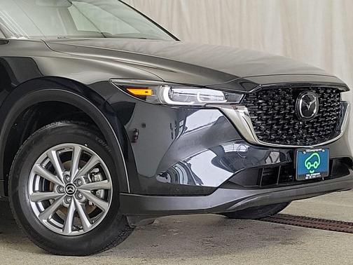 2022 Mazda CX-5 2.5 S Preferred Package