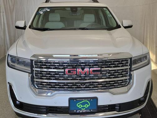 2022 GMC Acadia Denali