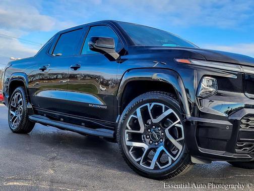 2024 Chevrolet Silverado EV First-Edition RST 4WD