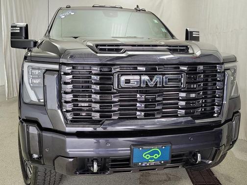 2024 GMC Sierra 3500 Denali