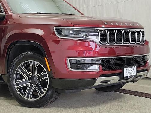 2022 Jeep Wagoneer Series III 4x4