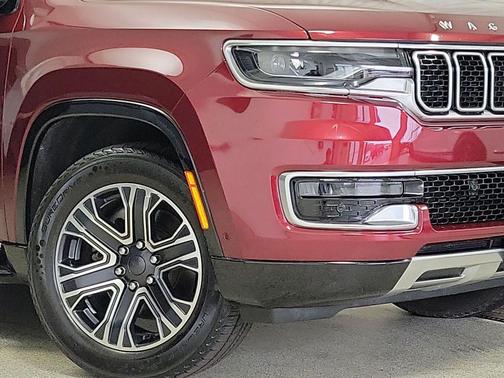 2022 Jeep Wagoneer Series III 4x4