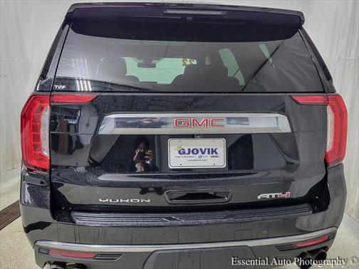 2022 GMC Yukon 4WD AT4
