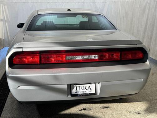 2010 Dodge Challenger SE