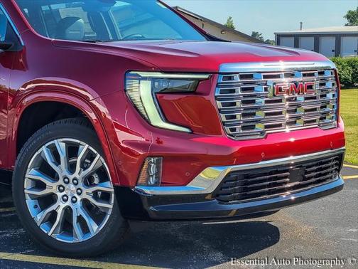 2025 GMC Acadia Denali