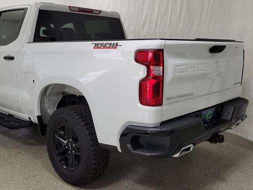 2024 Chevrolet Silverado 1500 Custom Trail Boss