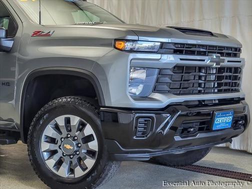 2024 Chevrolet Silverado 2500 Custom