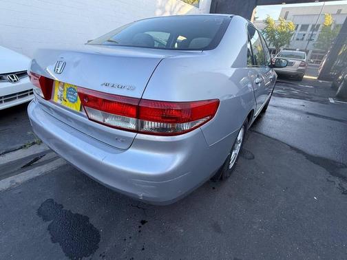 2004 Honda Accord 2.4 LX