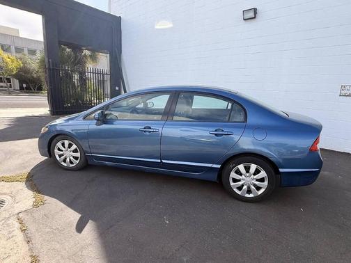 Atomic Blue Metallic 2011 Honda Civic LX