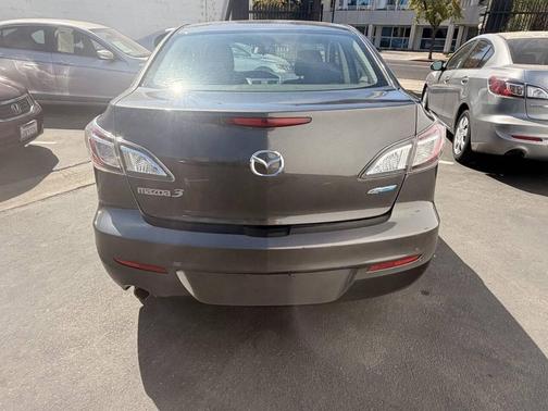 Graphite Mica 2012 Mazda Mazda3 i Touring