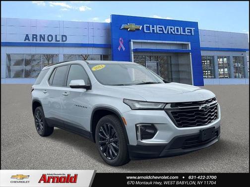 2022 Chevrolet Traverse RS