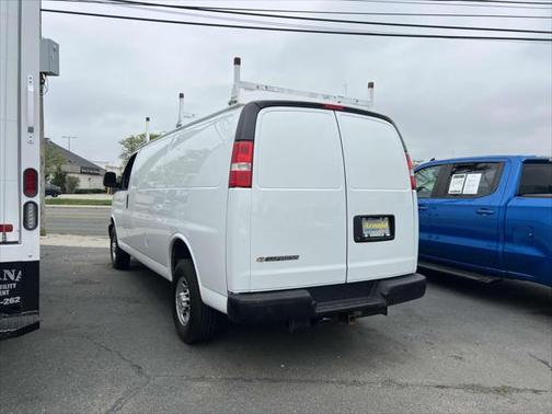 2023 Chevrolet Express 2500 RWD 2500 Extended Wheelbase WT