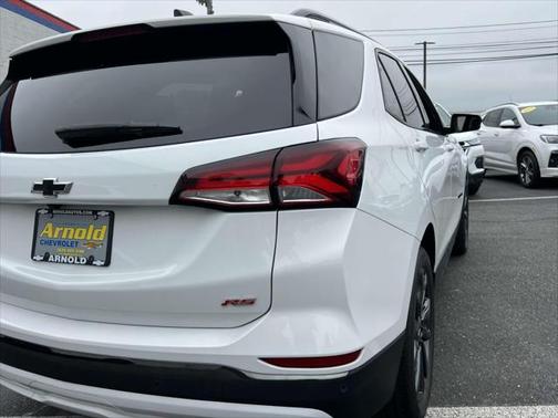 2022 Chevrolet Equinox FWD RS