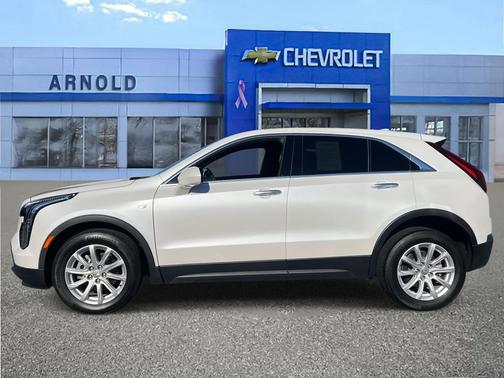 2022 Cadillac XT4 Luxury