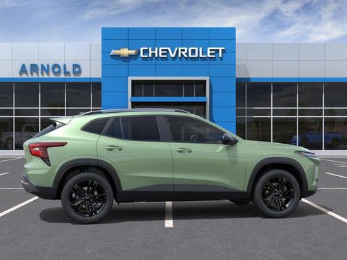 Cacti Green 2026 Chevrolet Trax FWD ACTIV