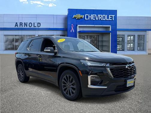 Mosaic Black Metallic 2023 Chevrolet Traverse RS