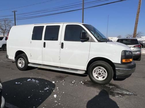 2024 GMC Savana 2500 Work Van