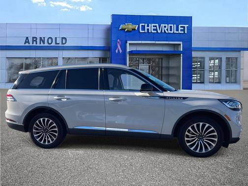 2023 Lincoln Aviator Standard AWD