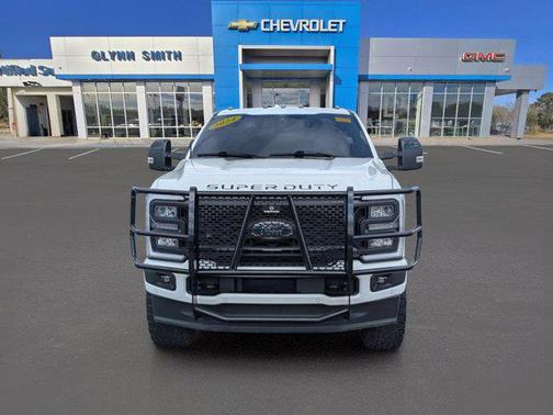 Star White Metallic Tri-Coat 2024 Ford F-350 Lariat