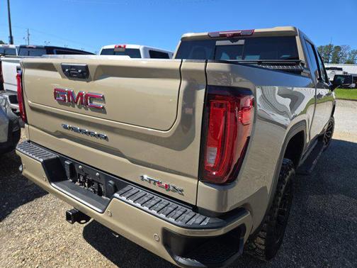 2023 GMC Sierra 1500 AT4X