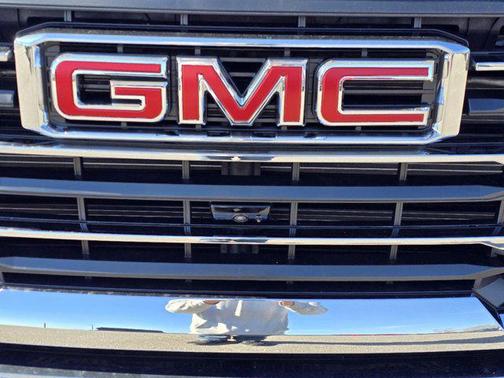 2025 GMC Sierra 2500 SLT