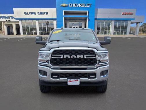 2024 RAM 2500 Tradesman Crew Cab 4x4 6'4' Box