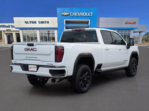 2025 GMC Sierra 2500 AT4
