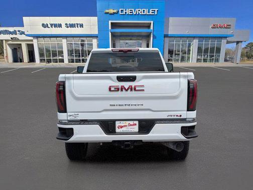 2025 GMC Sierra 2500 AT4