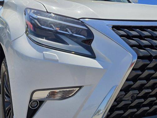 Starfire Pearl 2021 Lexus GX 460 Luxury