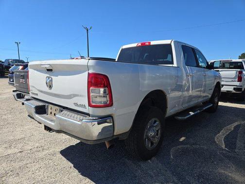 2022 RAM 2500 Big Horn Crew Cab 4x4 6'4' Box