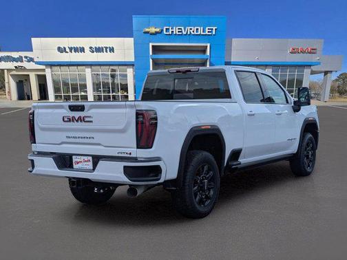 2025 GMC Sierra 2500 AT4