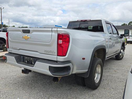 2023 Chevrolet Silverado 3500 High Country