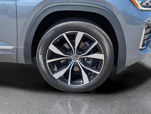 2024 Volkswagen Atlas 2.0T SEL Premium R-Line 4MOTION