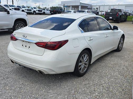 2018 INFINITI Q50 Base