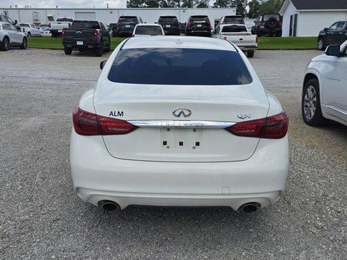 2018 INFINITI Q50 Base