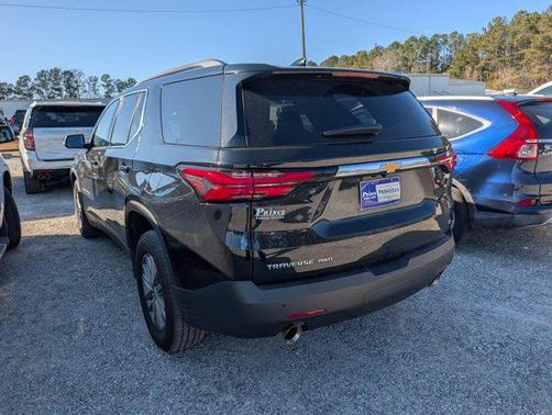 2022 Chevrolet Traverse LT Leather