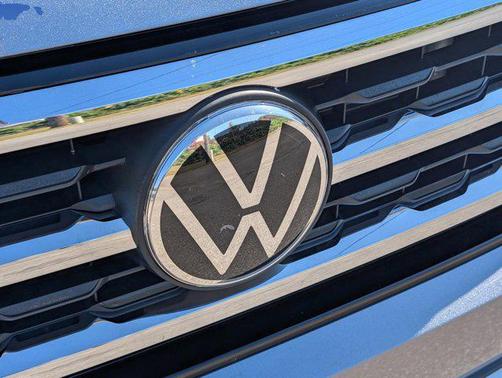2022 Volkswagen Atlas 3.6L SE w/Technology