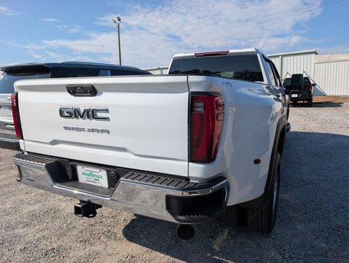 2026 GMC Sierra 3500 Base