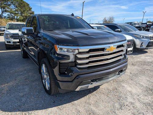 2022 Chevrolet Silverado 1500 High Country