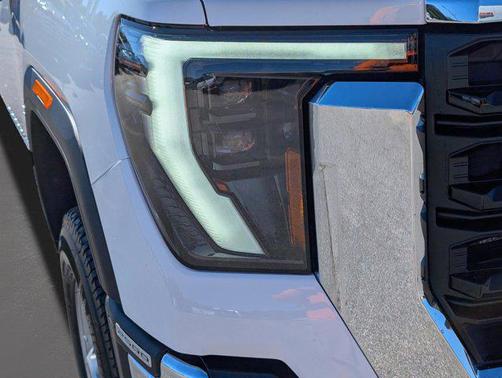 2026 GMC Sierra 2500 Base