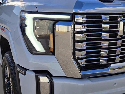 2026 GMC Sierra 2500 Denali