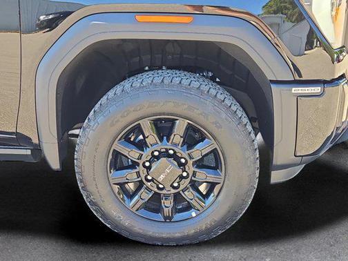 2026 GMC Sierra 2500 AT4