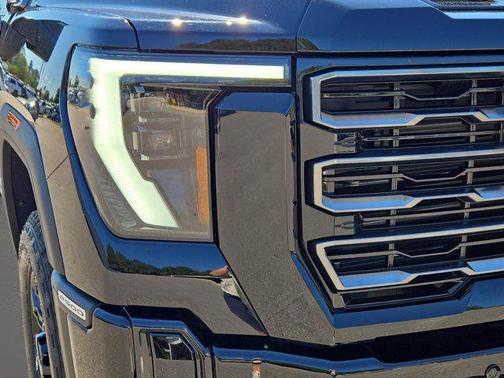 2026 GMC Sierra 2500 AT4