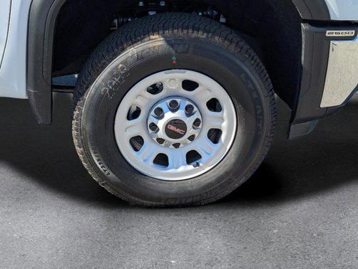 2026 GMC Sierra 2500 Base