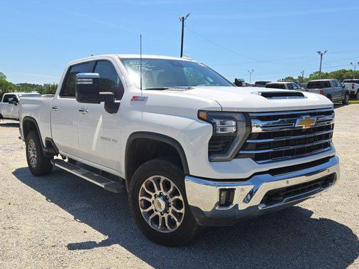 Summit White 2024 Chevrolet Silverado 3500 LTZ