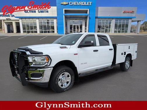 2022 RAM 2500 Tradesman Crew Cab 4x4 8' Box
