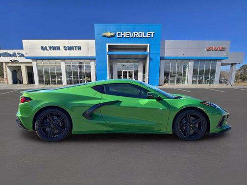 2026 Chevrolet Corvette Stingray w/2LT