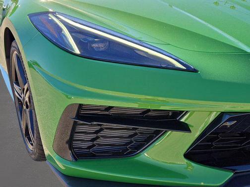 2026 Chevrolet Corvette Stingray w/2LT