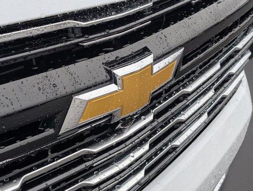 Polar White Tricoat 2026 Chevrolet Tahoe High Country
