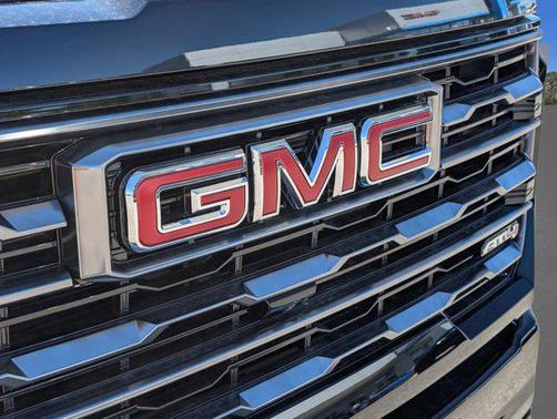 2026 GMC Sierra 2500 AT4